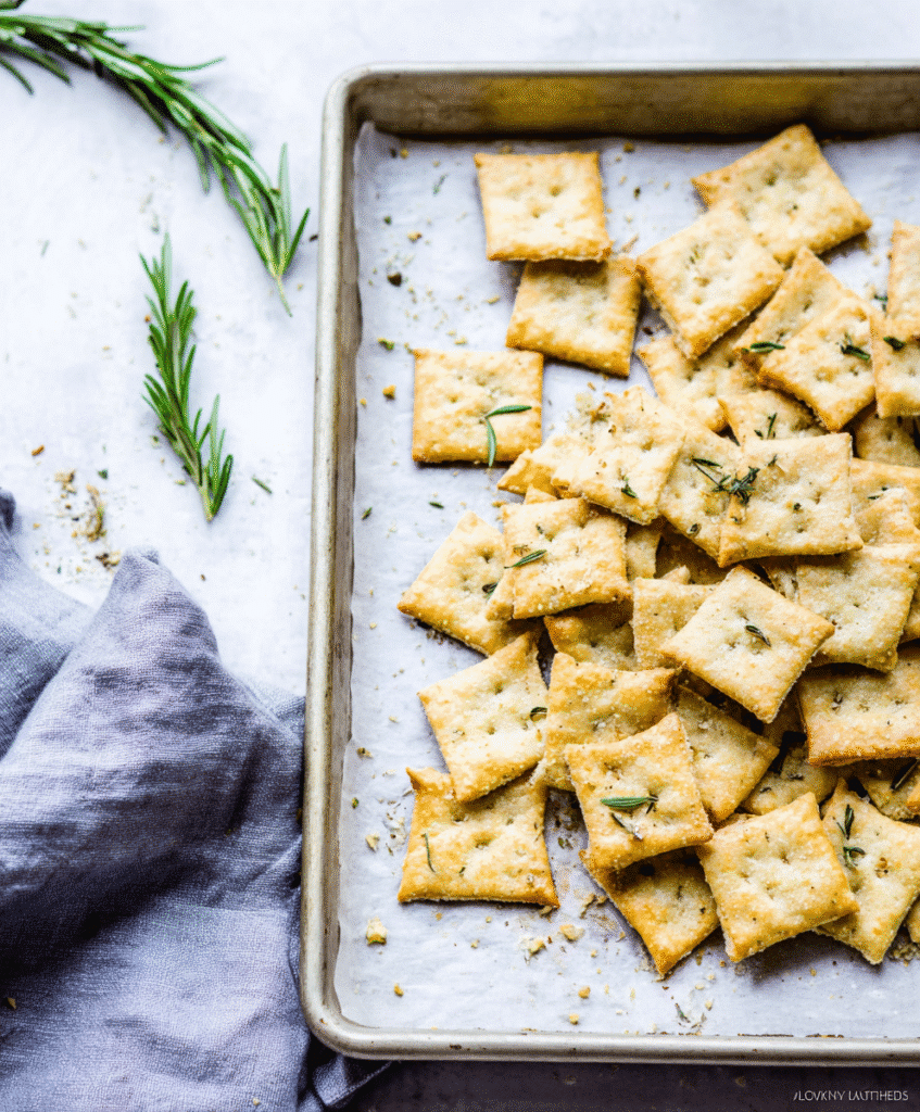 Sourdough Discard Crackers Recipe for Beginners